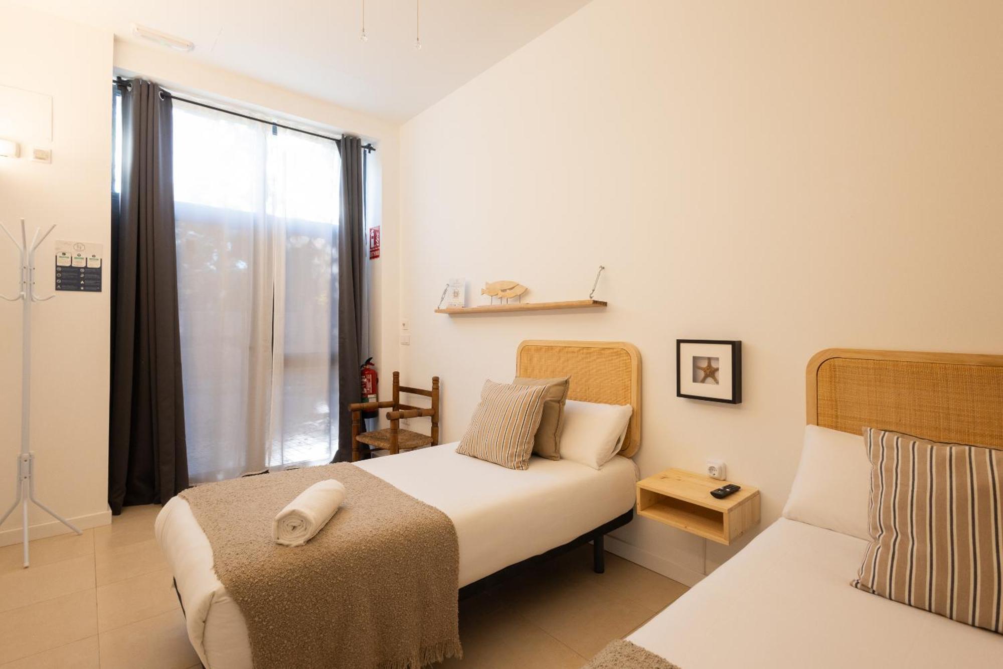 Florit Flats - The Pitiusas Rooms فالنسيا المظهر الخارجي الصورة