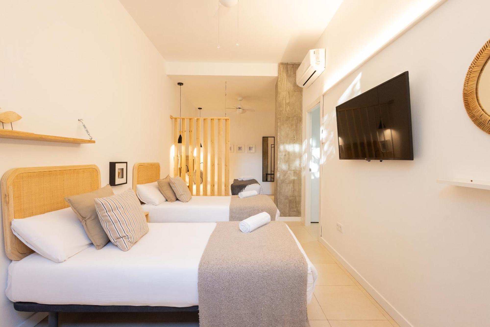 Florit Flats - The Pitiusas Rooms فالنسيا المظهر الخارجي الصورة
